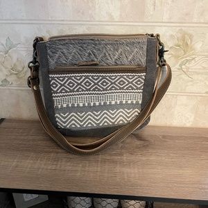 Upcycle Myra Bag